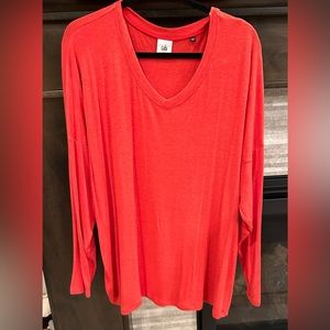 CAbi Serenity tee. XL. Like new. Fiesta color